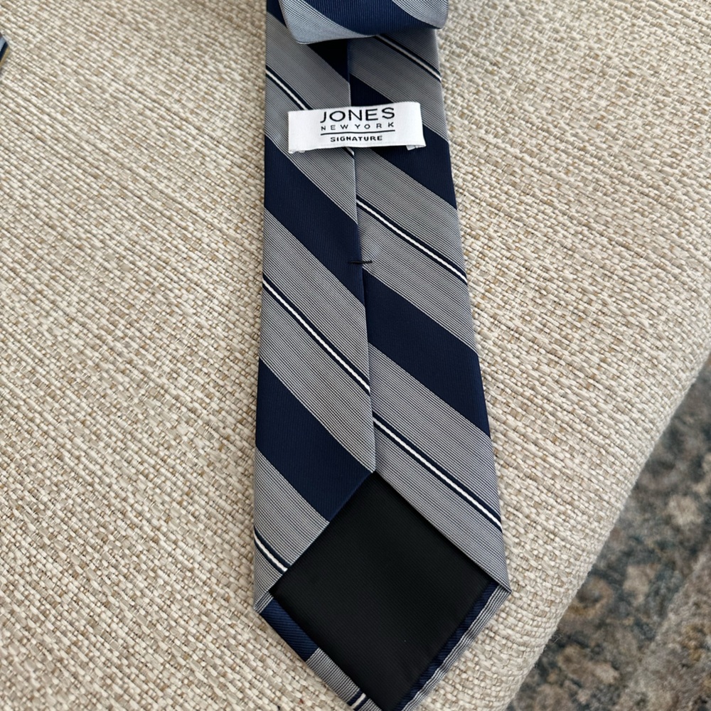 Mens Necktie - Picture 3 of 3